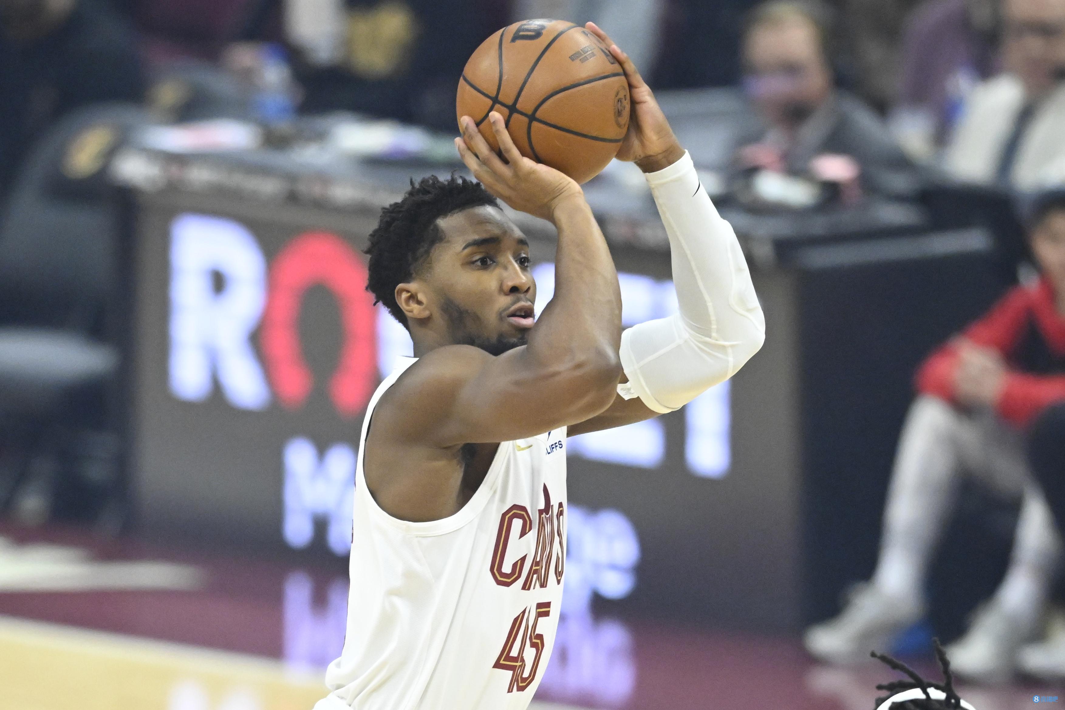 德泽尔比：我没和国米接触过；路易斯-恩里克需要信任（德泽尔比否认与国米接触，呼吁给予路易斯-恩里克更多信任）