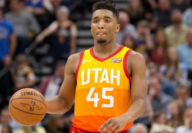 判断力决定高度（凭判断力抵达高度）