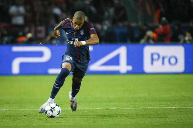 巴克利：NFL连圣诞节都安排比赛，这本该是属于NBA的日子（巴克利吐槽NFL圣诞开赛：这一天理应留给NBA）