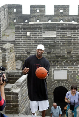 皇家奥维耶多vs巴列卡诺：龙东、卡索拉首发，勒热纳、塞尔希奥-卡梅略出战（皇家奥维耶多迎战巴列卡诺：龙东、卡索拉先发，勒热纳与塞尔希奥-卡梅略出场）