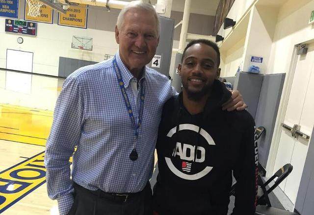 美记：勇士现在愿意在交易中加入波杰姆斯基（美媒：勇士愿将波杰姆斯基作为交易筹码）